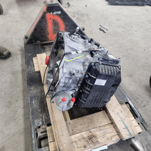 Load image into Gallery viewer, Transmission  BMW X1 2021 - DG154549
