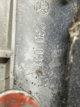 Load image into Gallery viewer, OUTER TAIL LIGHT LAMP 320i 323i 323ic 323is 325ci 325i 328i 99-01 Left - NW180342
