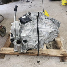 Load image into Gallery viewer, Transmission Nissan Rogue 2023 - DG171516
