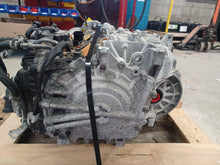 Load image into Gallery viewer, Transmission Hyundai Santa Fe 2020 - DG169508
