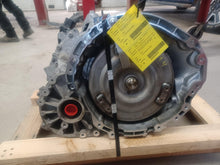 Load image into Gallery viewer, Transmission Chrysler Pacifica 2020 - DG174764
