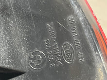 Load image into Gallery viewer, TAIL LIGHT LAMP ASSEMBLY BMW 528i 540i 97 98 99 00 Left - NW180488
