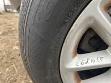 Load image into Gallery viewer, WHEEL RIM Edge Flex Taurus 13-19 17x7-1/2 ALUM 17x7-1/2, 5 lug, 4-1/2" - DG175065

