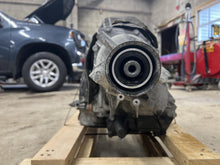 Load image into Gallery viewer, Transmission Subaru Legacy 2013 - DG181973
