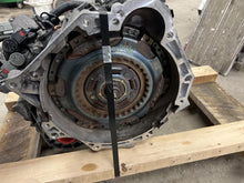 Load image into Gallery viewer, Transmission Isuzu Optima 2019 - DG179498
