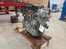 Load image into Gallery viewer, ENGINE MOTOR Santa Fe Sonata Sonata Hybrid Optima Sorento 15-19 2.4L VIN 3/F/B - DG194427
