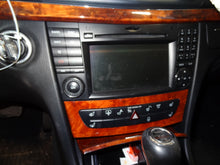 Load image into Gallery viewer, RADIO Mercedes-Benz CLS550 CLS63 2010 10 2011 11 - NW139176
