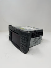 Load image into Gallery viewer, RADIO Mercedes-Benz CLS550 CLS63 2010 10 2011 11 - NW139176
