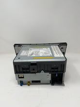 Load image into Gallery viewer, RADIO Mercedes-Benz CLS550 CLS63 2010 10 2011 11 - NW139176
