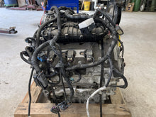 Load image into Gallery viewer, Engine Motor Chevrolet Traverse 2017 - DG202195

