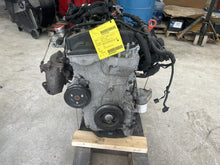 Load image into Gallery viewer, Engine Motor Hyundai Santa Fe 2013 - DG203310
