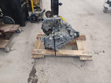 Load image into Gallery viewer, Transmission Honda HR-V 2018 - DG211749
