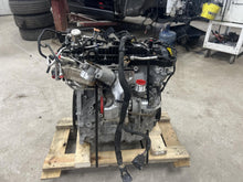 Load image into Gallery viewer, Engine Motor  MAVERICK PICKUP 2022 - DG212222
