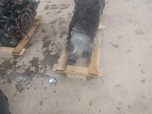 Load image into Gallery viewer, Transmission  XV CROSSTREK 2018 - DG219475
