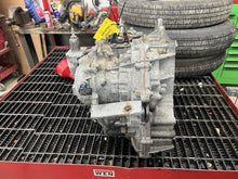 Load image into Gallery viewer, TRANSMISSION Nissan Sentra 2017 17 2018 18 2019 19 - DG215862
