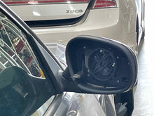 Load image into Gallery viewer, SIDE VIEW MIRROR BMW 323i 328i 335i 09 10 11 12 Power Right - NW544142
