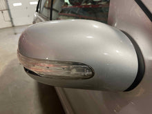 Load image into Gallery viewer, Side View Mirror Mercedes C240 C320 C230 C280 2001 01 02 03 04 05 06 07 Right - NW501872
