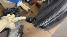 Load image into Gallery viewer, Headlight Lamp Assembly Renault Encore 2021 - DG222818
