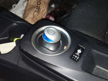 Load image into Gallery viewer, Floor Shifter Nissan Leaf 2017 - NW636745
