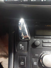 Load image into Gallery viewer, Floor Shifter  LEXUS CT200H 2011 - NW654826
