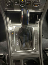 Load image into Gallery viewer, Floor Shifter Volkswagen Golf 2015 - NW635350
