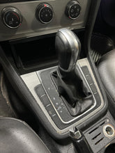 Load image into Gallery viewer, Floor Shifter Volkswagen Golf 2015 - NW699254
