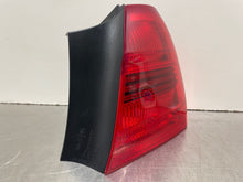 Load image into Gallery viewer, OUTER TAIL LIGHT LAMP 323i 325ci 325i 328i 330ci 330i 06-08 Right - NW180346
