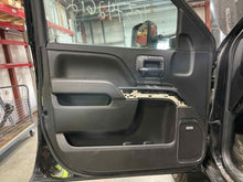 Load image into Gallery viewer, Front Interior Door Trim Panel  SILVERADO 3500 PICKUP 2016 - NW528324

