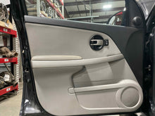 Load image into Gallery viewer, Front Interior Door Trim Panel Chevrolet Equinox 2005 - NW464797
