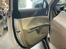 Load image into Gallery viewer, Front Interior Door Trim Panel Lincoln MKZ 2014 - NW544282
