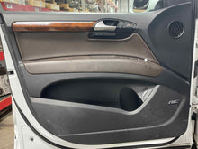Load image into Gallery viewer, Front Interior Door Trim Panel  AUDI Q7 2015 - NW505138
