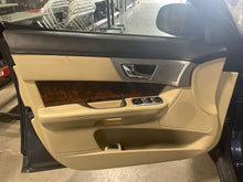Load image into Gallery viewer, Front Interior Door Trim Panel Jaguar XF 2012 - NW433729
