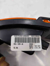 Load image into Gallery viewer, PARKLAMP Ford Mustang 2005 05 2006 06 2007 07 2008 08 2009 09 Right - NW212451
