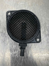 Load image into Gallery viewer, Mass Air Flow Sensor Meter MAF Q7 TT CC Passat Touareg 06-15 - NW212239
