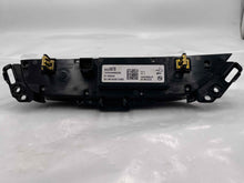 Load image into Gallery viewer, Temperature Controls Buick Enclave 2018 - NW216623
