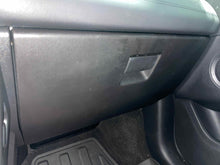 Load image into Gallery viewer, Glove Box Door  DISCOVERY SPORT 2016 - NW530861
