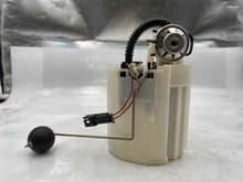 Load image into Gallery viewer, Fuel Pump Volvo V70 S60 2001 01 2002 02 2003 03 2004 04 - NW80653
