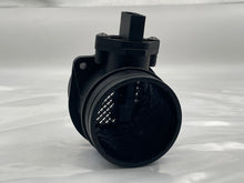 Load image into Gallery viewer, Mass Air Flow Sensor Meter MAF Audi TT 2001 01 2002 02 - NW4762
