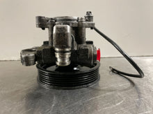 Load image into Gallery viewer, Power Steering Pump  MERCEDES E-CLASS 2008 - NW163767
