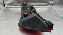 Load image into Gallery viewer, TAIL LIGHT LAMP ASSEMBLY Nissan Murano 2006 06 2007 07 Right - NW180969
