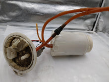 Load image into Gallery viewer, Fuel Pump Volkswagen Touareg 2004 04 2005 05 2006 06 07 08 09 10 Right - NW290906
