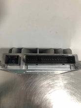 Load image into Gallery viewer, Radio Mercedes-Benz SL55 2015 - NW310207
