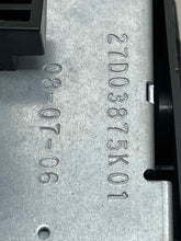 Load image into Gallery viewer, RADIO Mercedes-Benz R320 R350 R500 R63 2007 07 - NW139206
