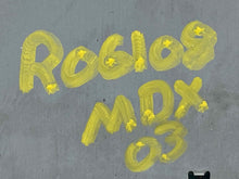 Load image into Gallery viewer, Radio MDX 2003 03 2004 04 AM FM Cassette 6 CD - NW326380
