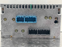 Load image into Gallery viewer, Radio MDX 2003 03 2004 04 AM FM Cassette 6 CD - NW326380
