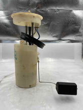 Load image into Gallery viewer, FUEL PUMP Honda CR-V 2007 07 2008 08 2009 09 2010 10 2011 11 - NW79807
