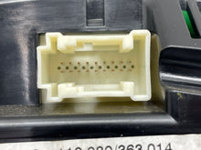 Load image into Gallery viewer, SPEEDOMETER CLUSTER E300 E320 E350 E550 E63 2008 08 - NW610922
