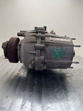 Load image into Gallery viewer, TRANSFER CASE Wrangler 07 08 09 10 11 12 13 14 15 16 17 18 - NW404521
