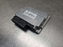 Load image into Gallery viewer, Transfer Case Computer Volkswagen Touareg 2004 04 2005 05 - NW38910
