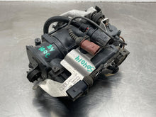 Load image into Gallery viewer, SUSPENSION AIR COMPRESSOR PUMP A8 S8 03 04 05 06 07 08 09 10 - NW392022
